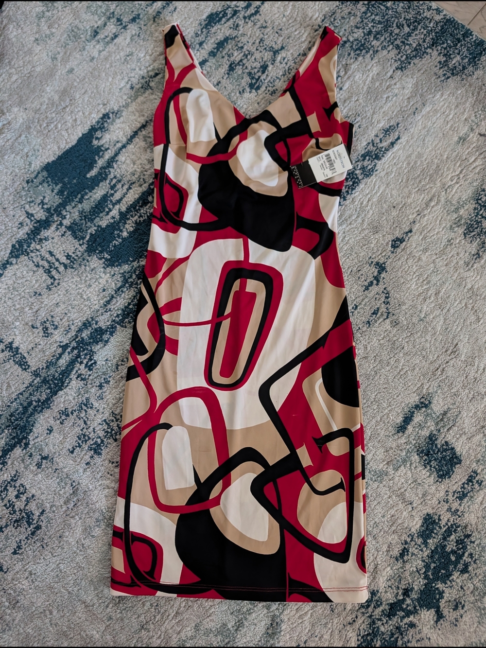 Abstract Print V-Neck Sleeveless Dress in Red, Black & Cream